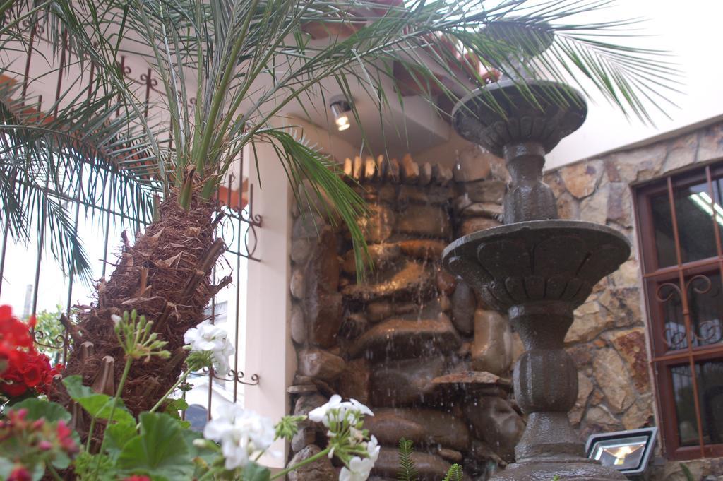 Hotel Maria Isabel มันตา ภายนอก รูปภาพ